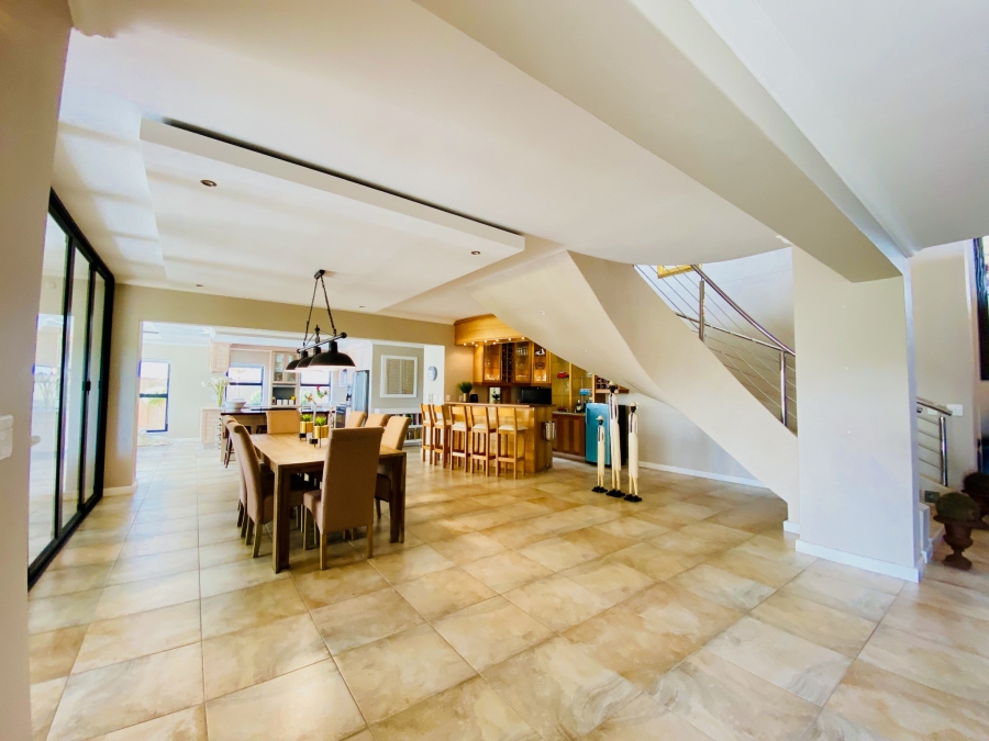 3 Bedroom Property for Sale in Country Club Western Cape